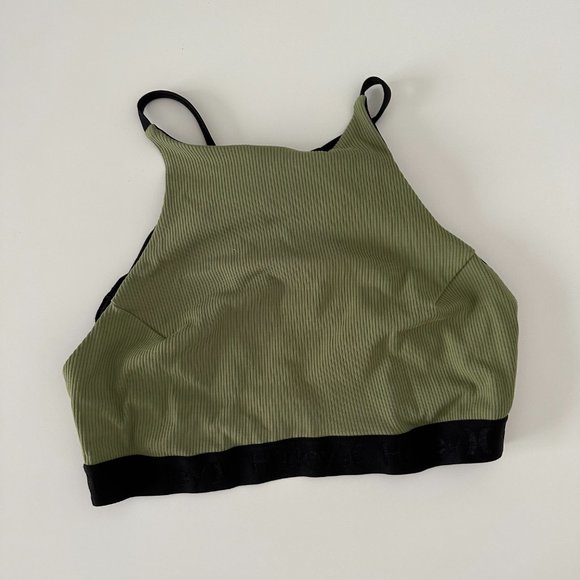 Hurley green halter two piece swimsuit, Size M top and S bottom - Picture 4 of 7